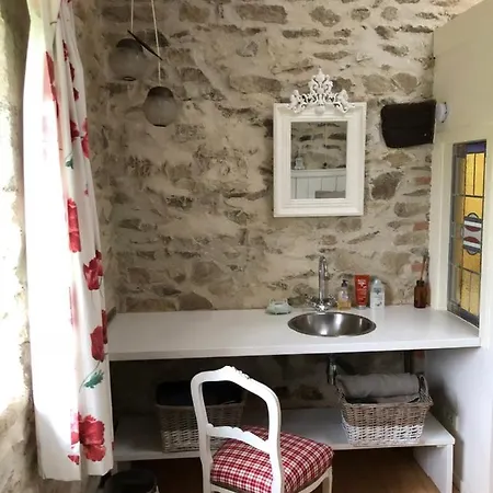 Maison Du Silence Bed & Breakfast